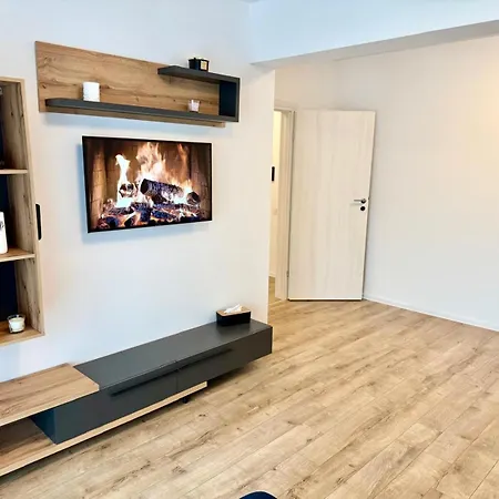 Vlad Coresi Apartment