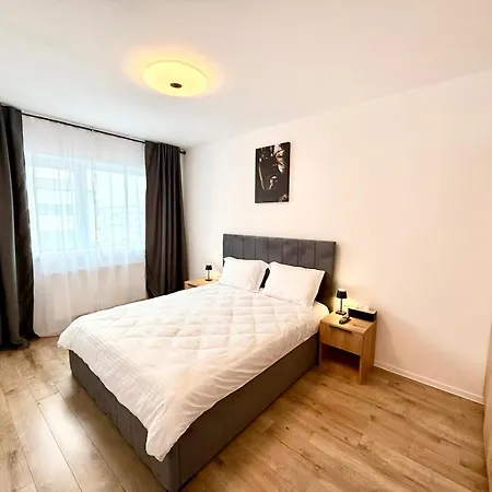 Vlad Coresi Apartment